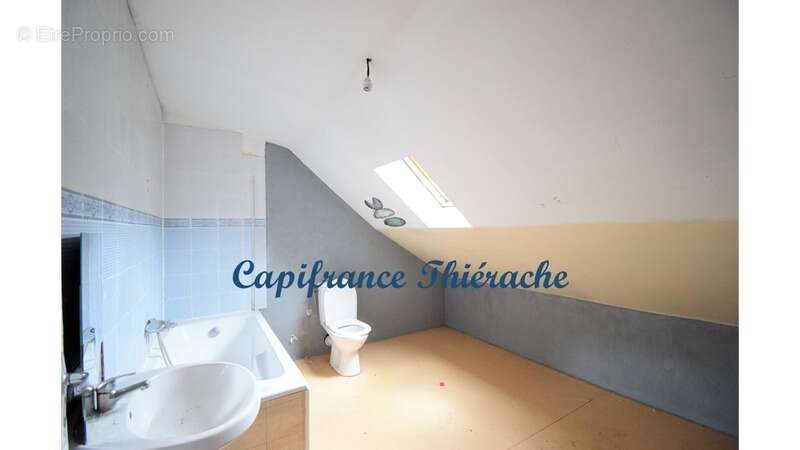 Dpt Aisne (02),sur Hirson, à vendre immeuble mixte d'une surface totale de 141.07m² sur une parcelle de 130m² - photo 6
