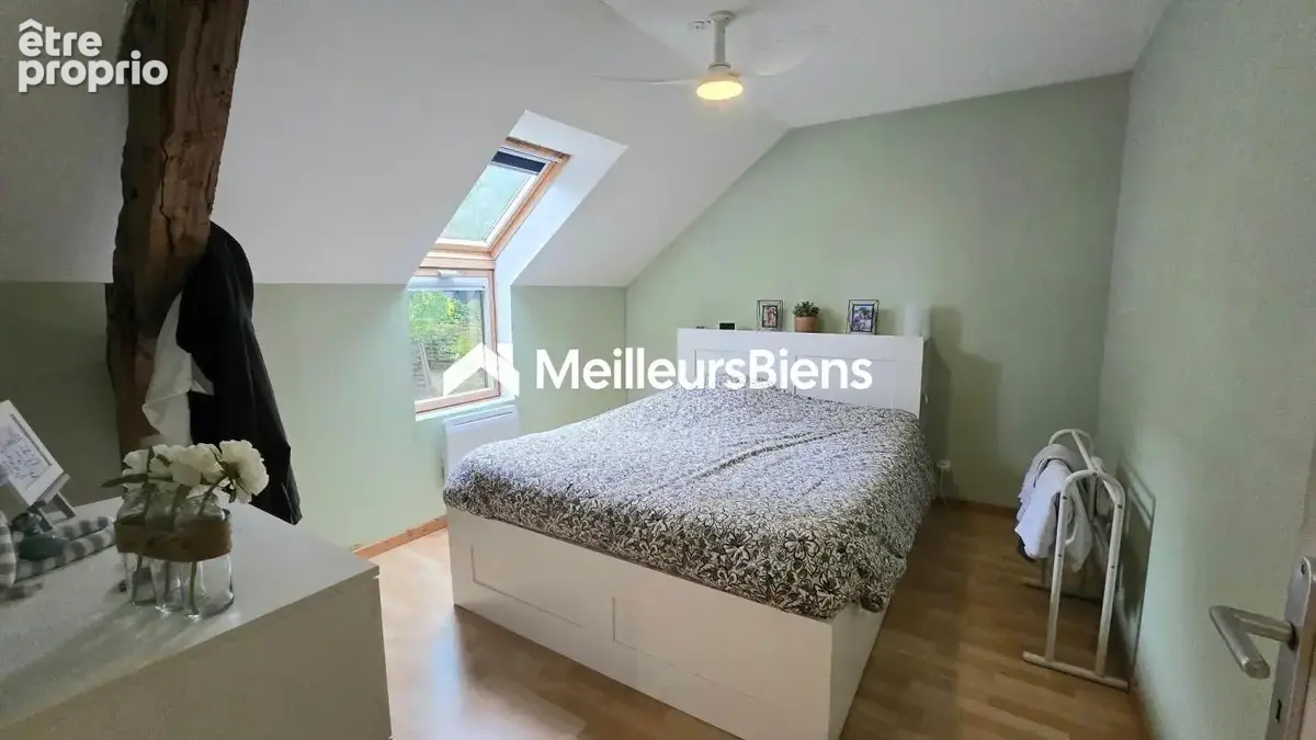 Longère sur plus de 160m², avec dépendances - photo 10