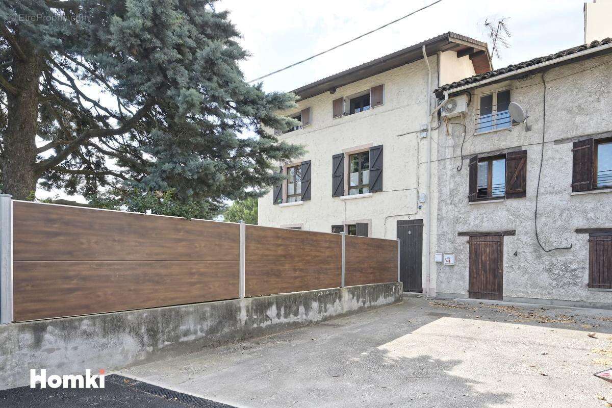 Maison à ECHIROLLES