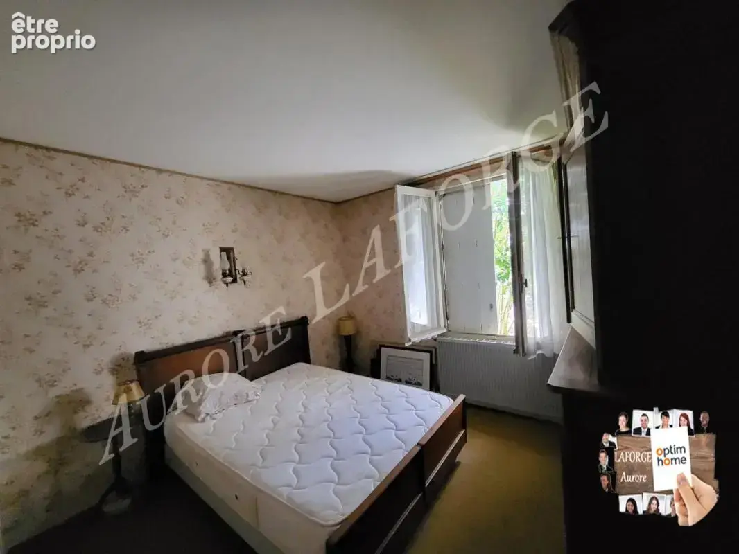 Maison à vendre 5 pièces à Saint-Savin (86),proche de Chauvigny,Montmorillon et Le Blanc.45 min de Poitiers - photo 5