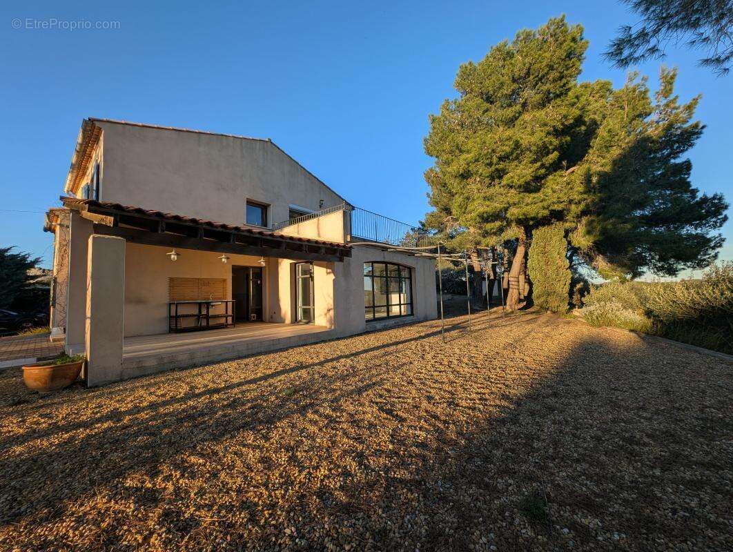 Maison à CASTELNAU-DE-GUERS