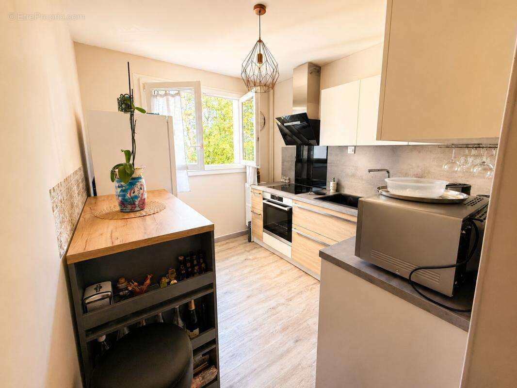 Appartement À Vendre - photo 6