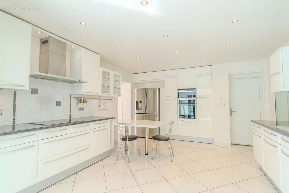 Maison à MONTMORENCY