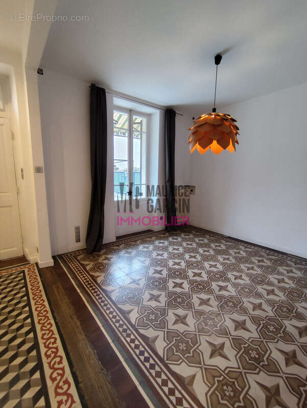 Maison à MONTEUX