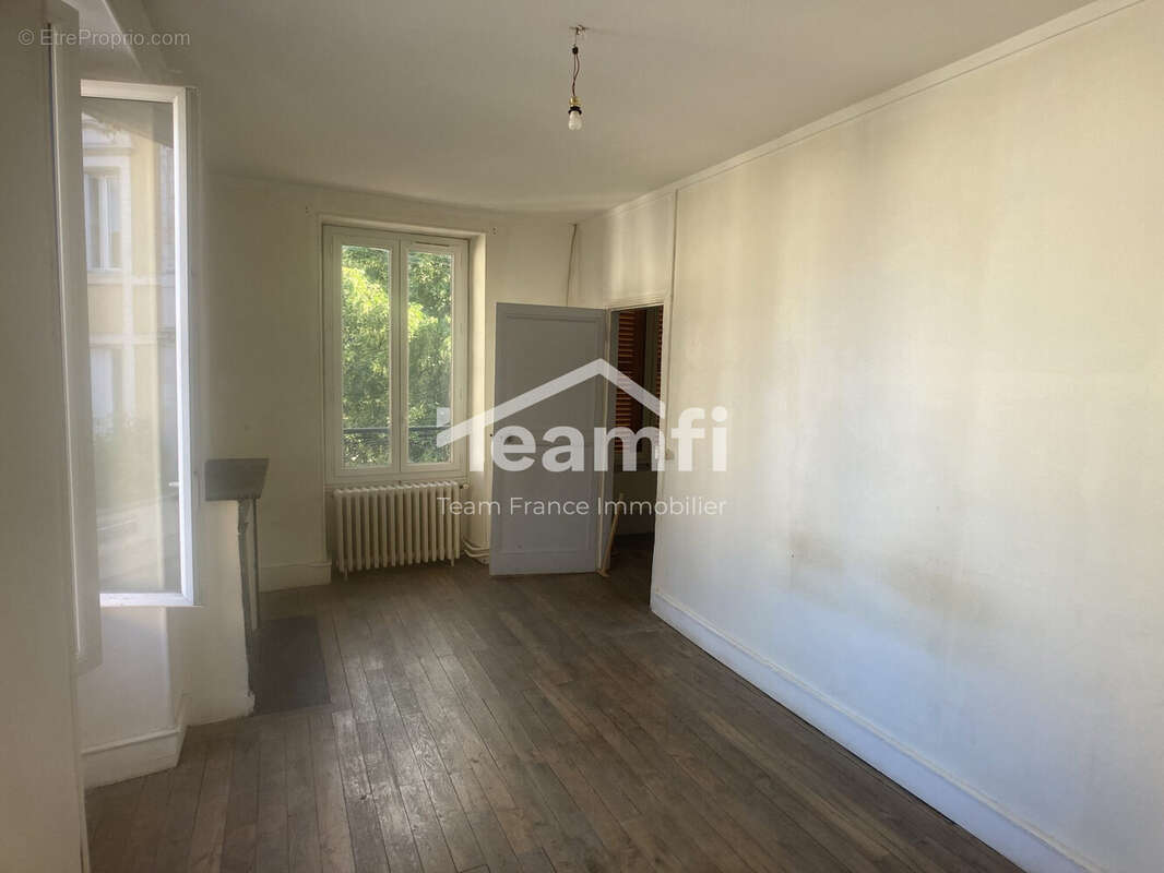 Maison à MAREUIL-SUR-ARNON