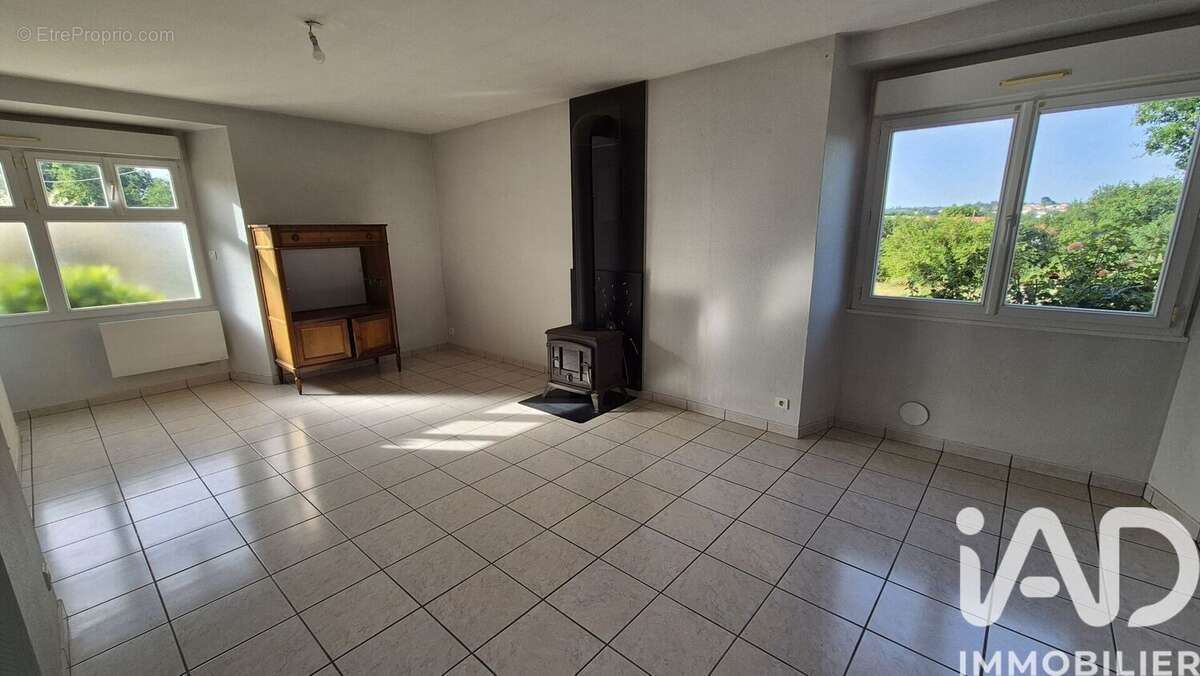 Photo 6 - Maison à LA TESSOUALLE