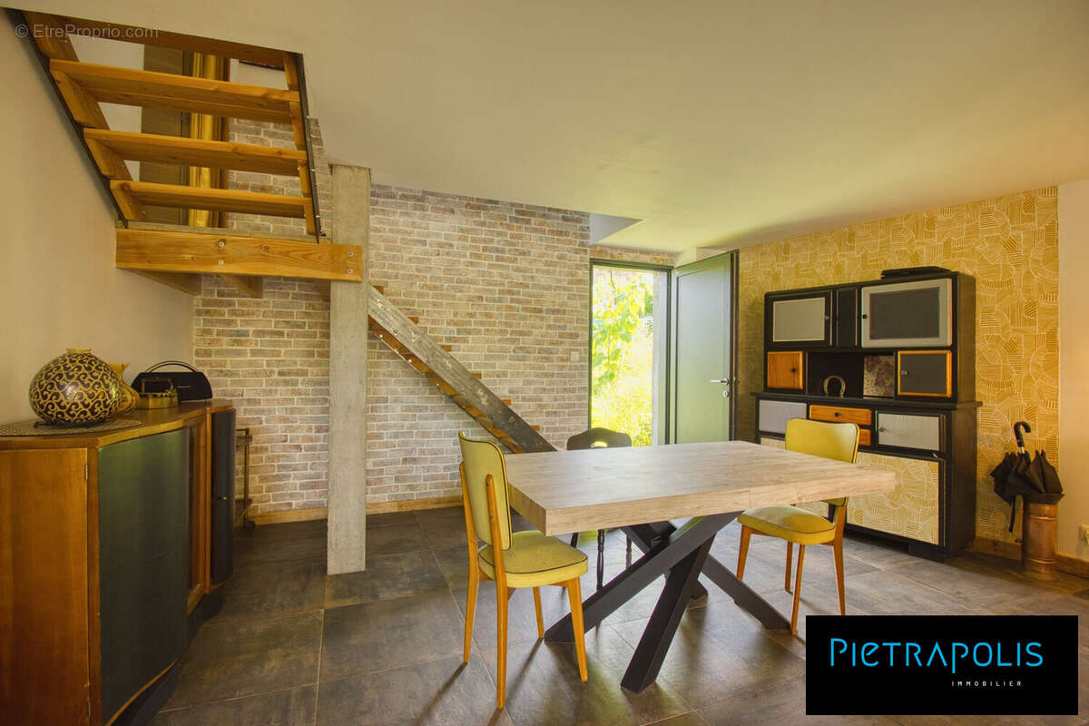 Maison 13 pièces 540 m² à vendre à Macon (71000) - photo 9