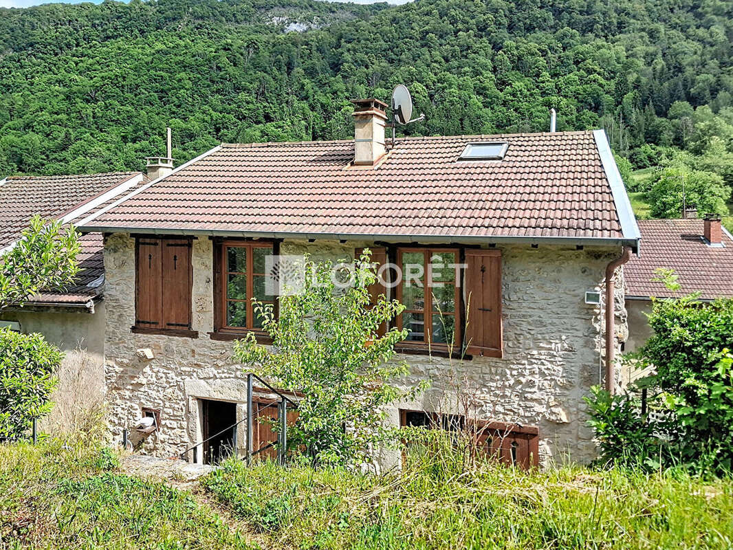 Maison à MATAFELON-GRANGES
