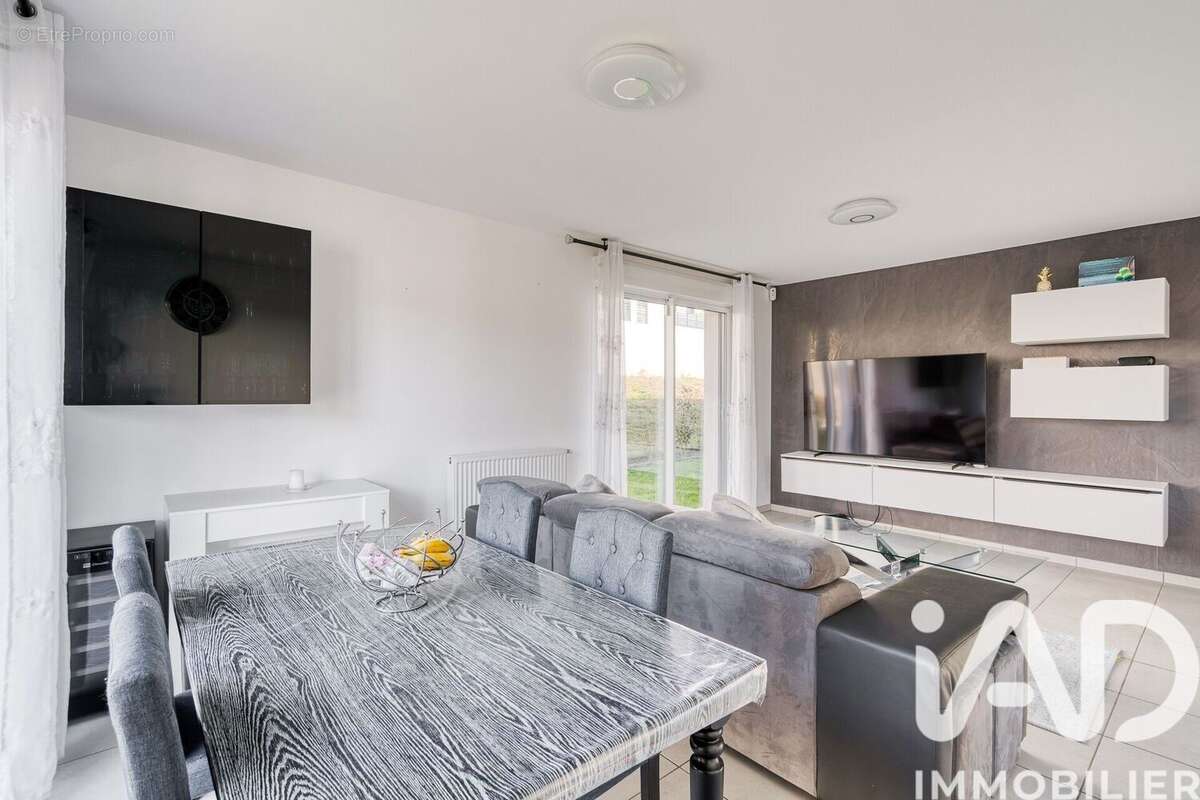 Photo 3 - Appartement à THURINS