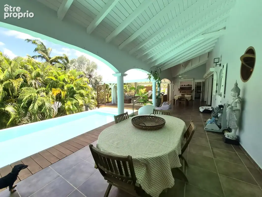Superbe villa ambiance balinaise avec piscine garage en sous-sol et atelier - photo 5
