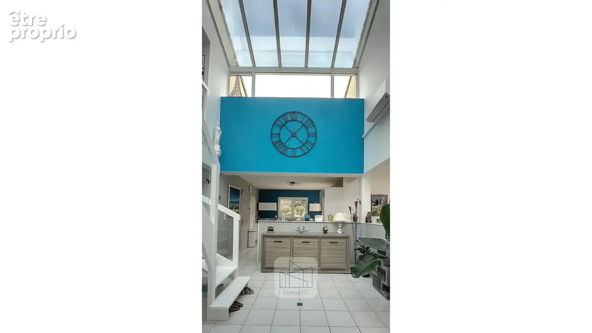 Vertou centre-ville - Superbe maison d'architecte cinq chambres et piscine - photo 9
