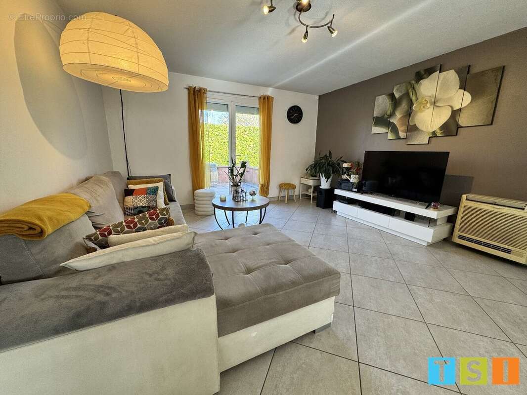 Maison à CASTANET-TOLOSAN