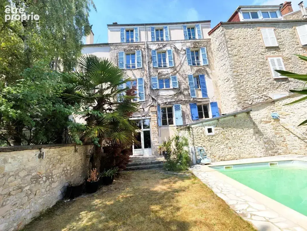 Maison de caractère de 10 pièces avec piscine - photo 18