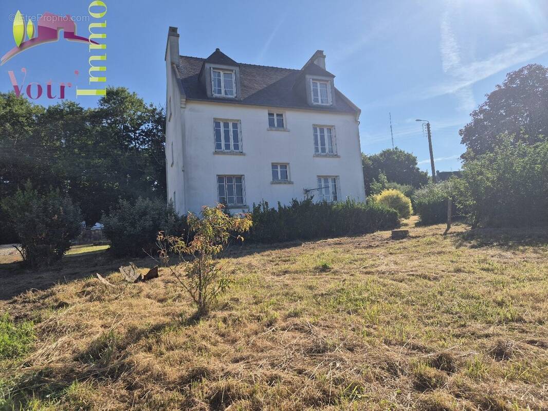 Maison à DAOULAS
