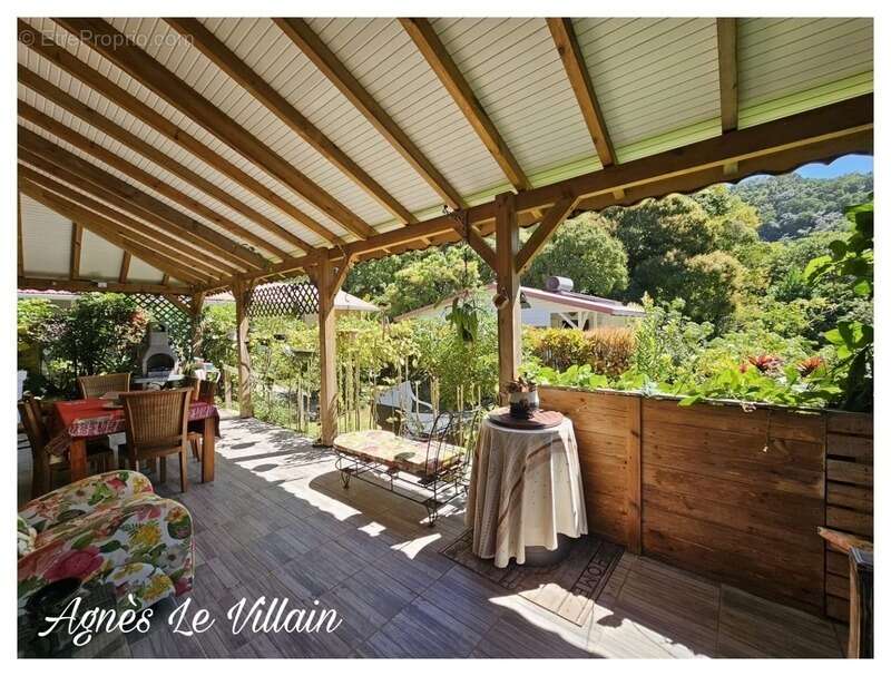 Maison à POINTE-NOIRE