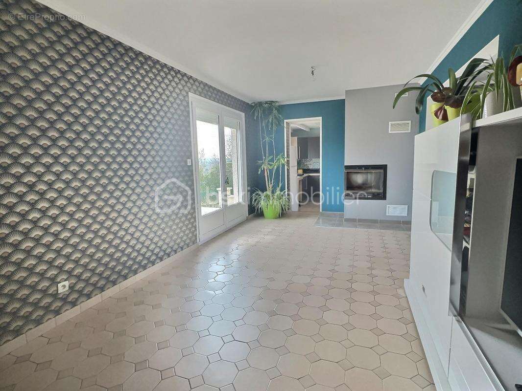 Maison à CHARLEVILLE-MEZIERES