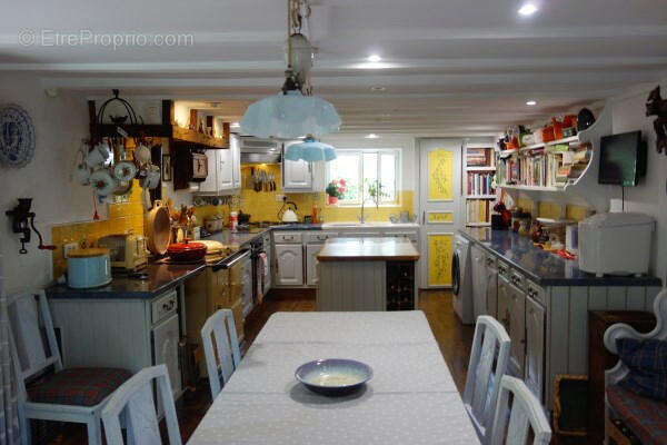 CUISINE - Maison à SAINT-FRAIGNE