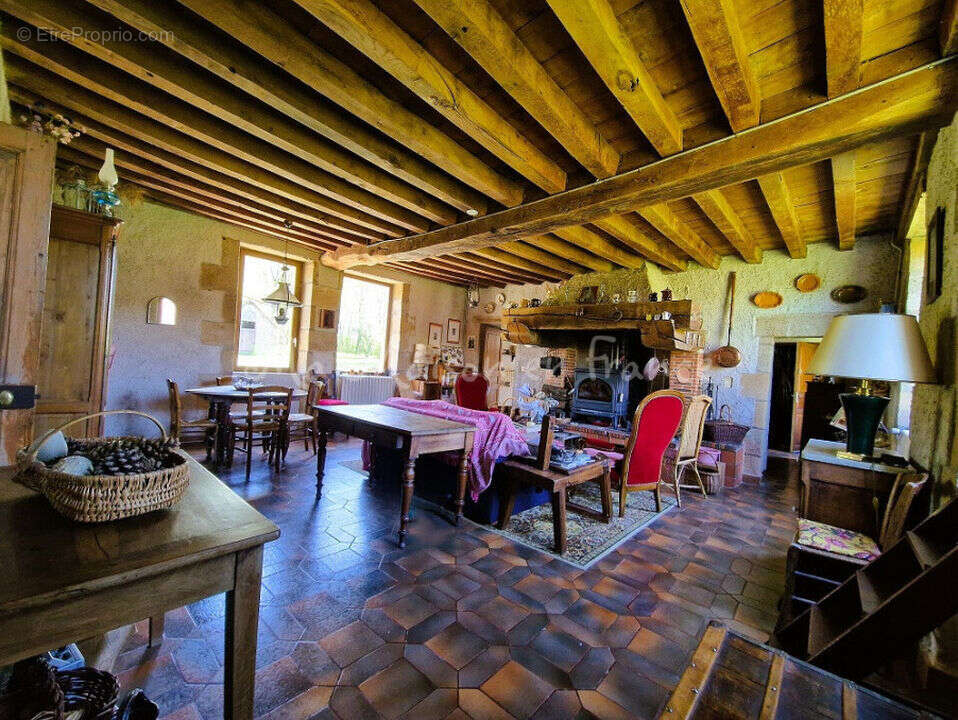 Maison à BOURBON-L'ARCHAMBAULT