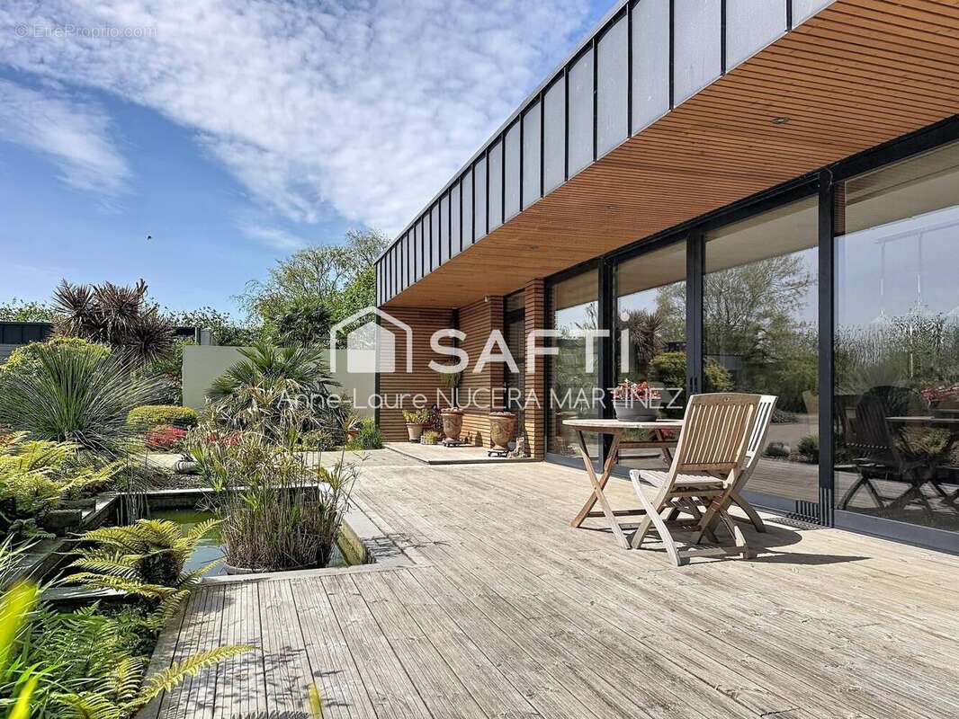 Photo 2 - Maison à LANNILIS