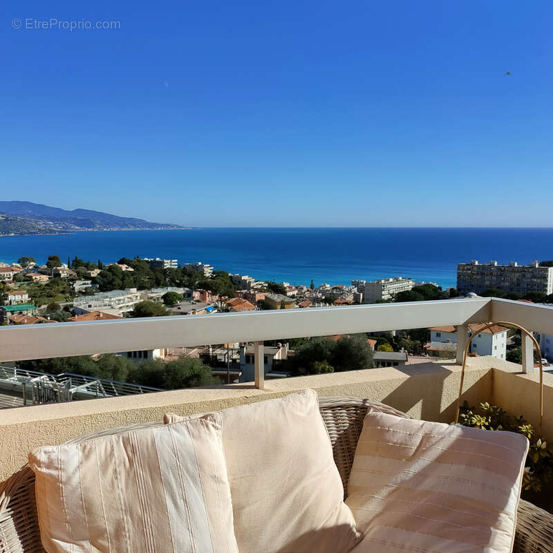 Appartement à ROQUEBRUNE-CAP-MARTIN