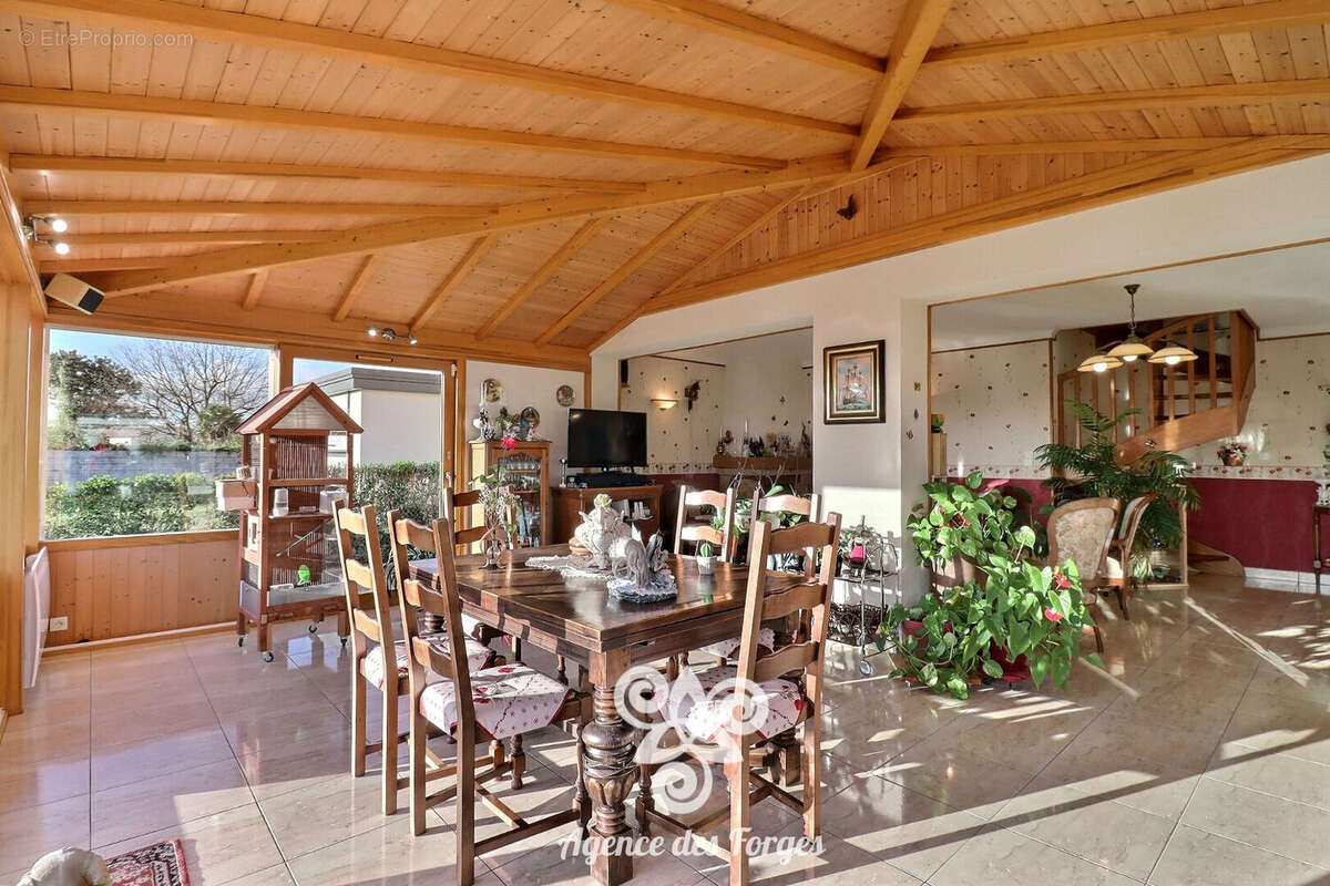 Maison à LE LANDREAU