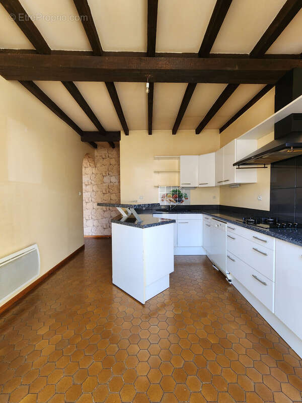 Centre ville appartement t5 de 135.82m2 avec garage - photo 14