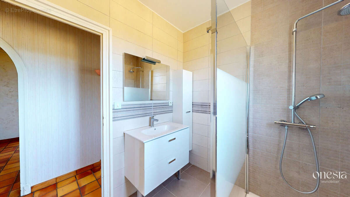 Maison 116 m² à Geus-D'oloron  - photo 4