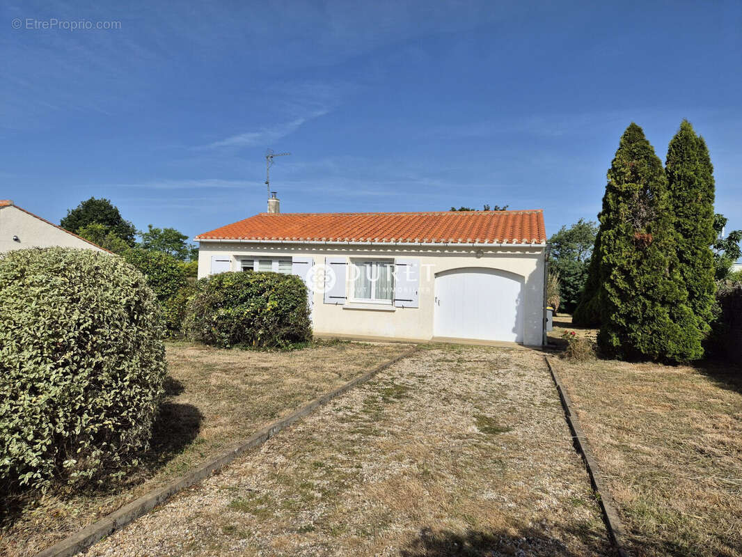 Maison à L'AIGUILLON-SUR-VIE