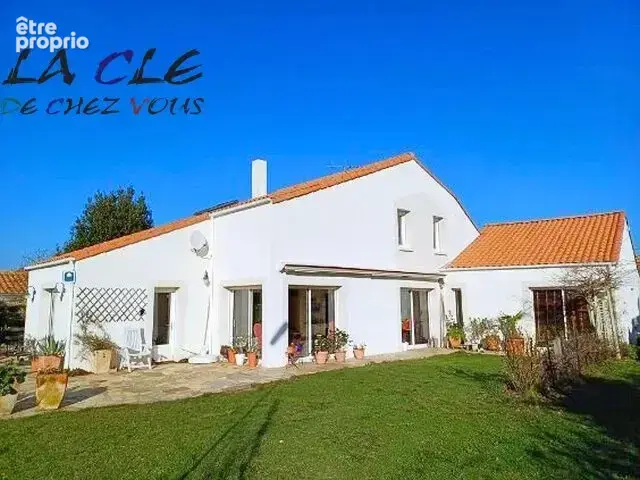 Maison à COULONGES-SUR-L'AUTIZE