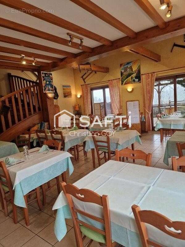 Photo 2 - Commerce à BOURGOIN-JALLIEU