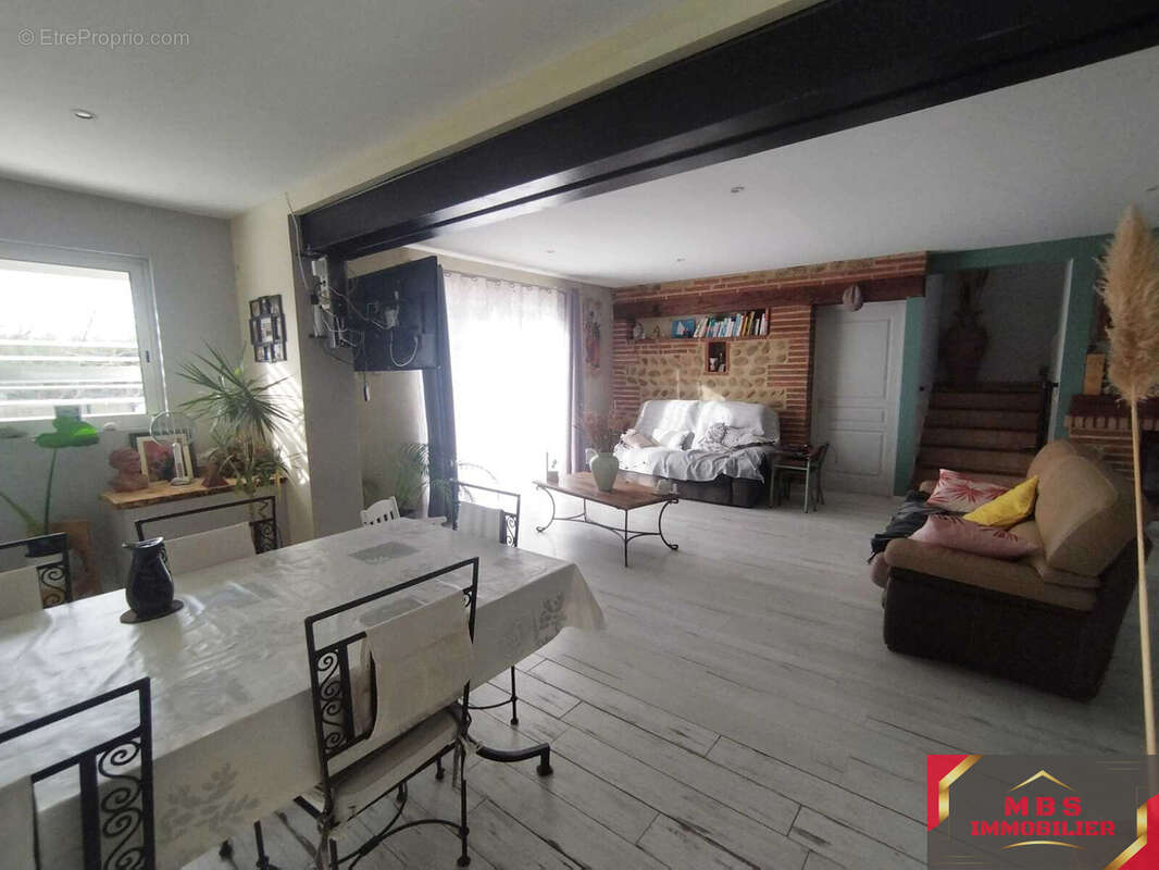 Cabestany- propriété d’exception avec seconde maison indépendante sur 100 m2 - photo 11