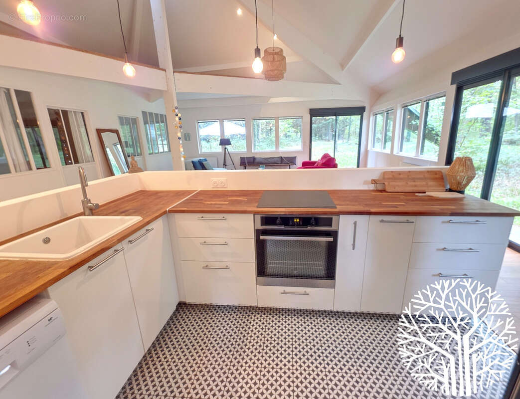 Maison à NOISY-SUR-ECOLE