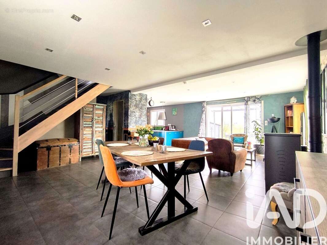 Photo 4 - Maison à SAINT-GUINOUX