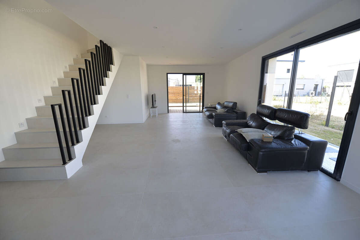 Maison contemporaine - 4ch - jardin - terrasse - garage - photo 2
