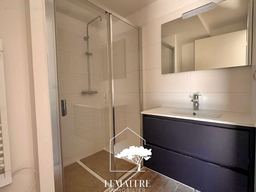 Appartement à LES MATHES