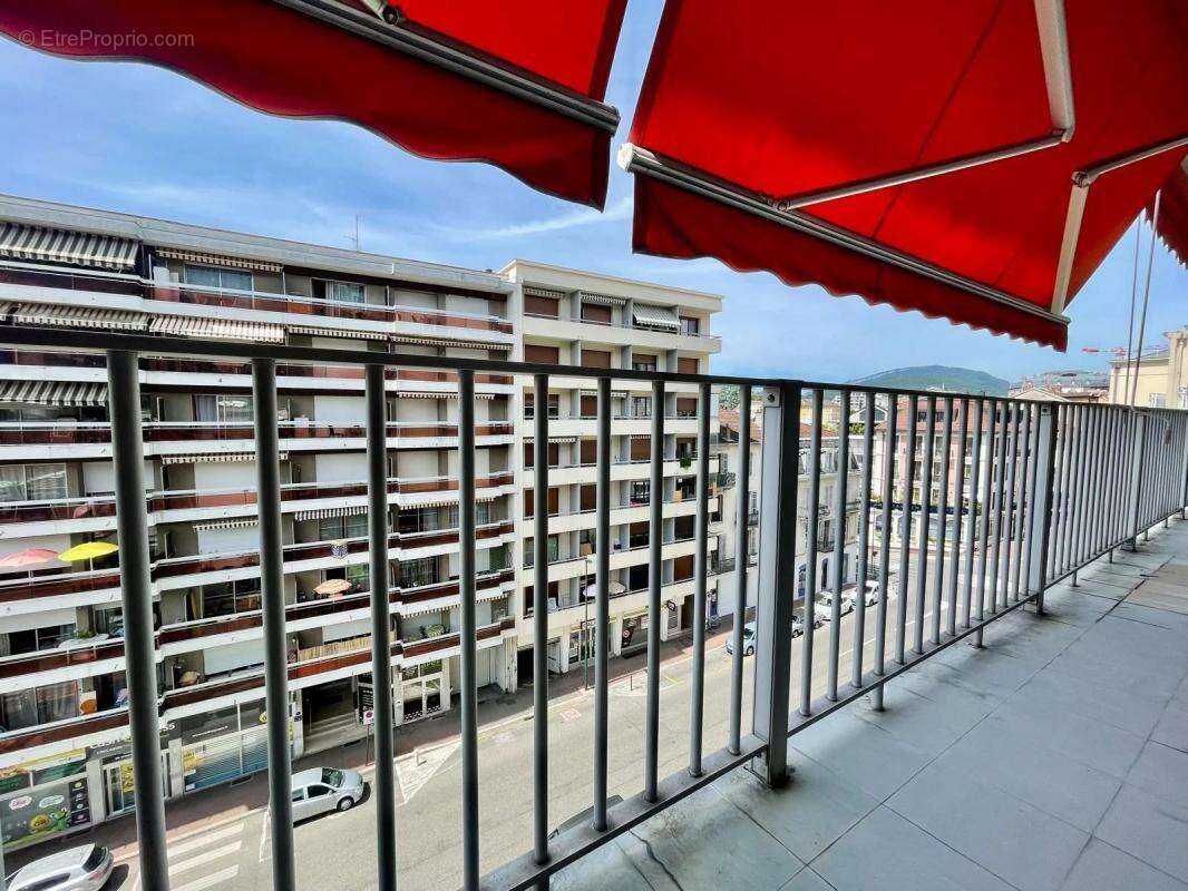 Appartement à AIX-LES-BAINS