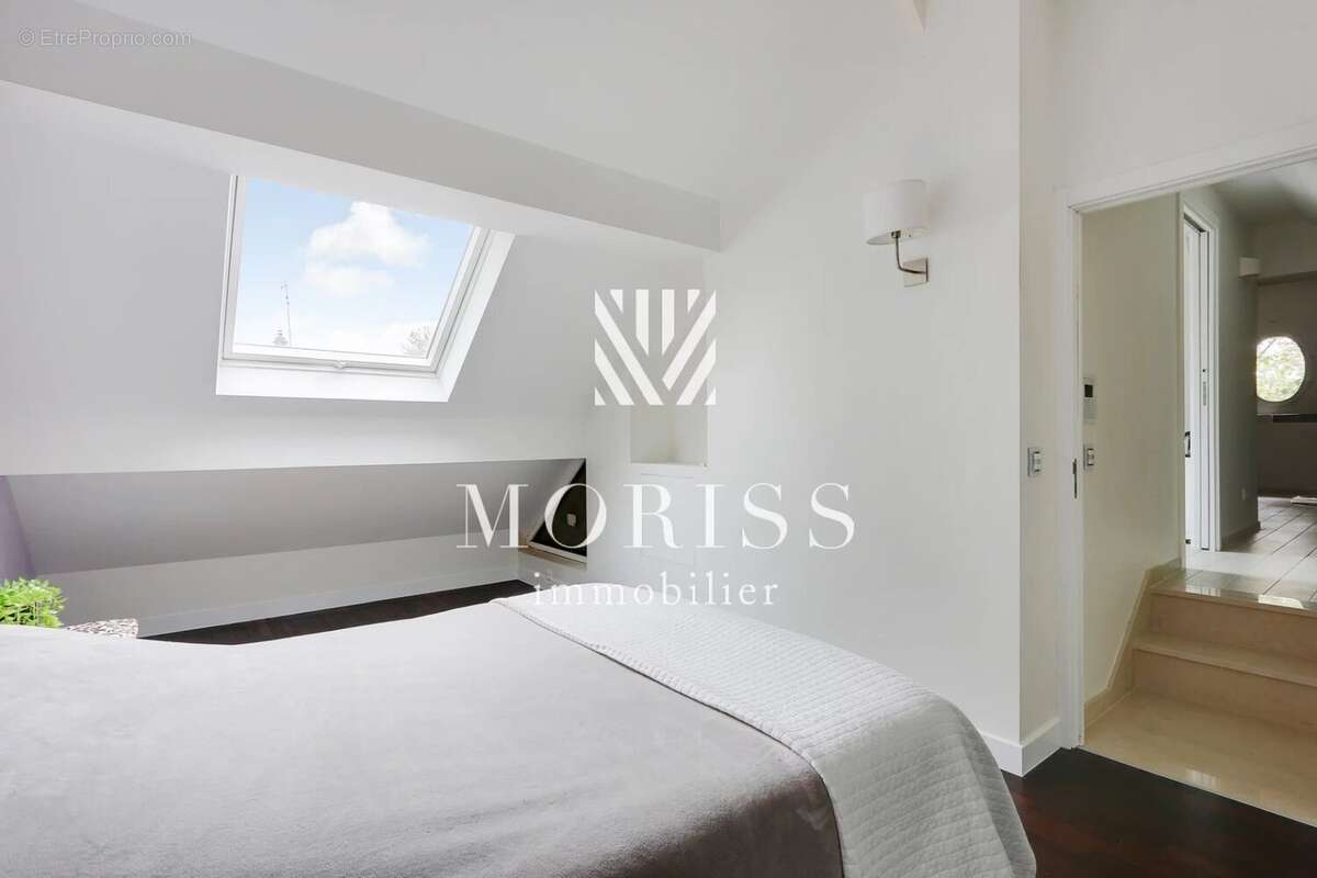 Maison à LE PERREUX-SUR-MARNE