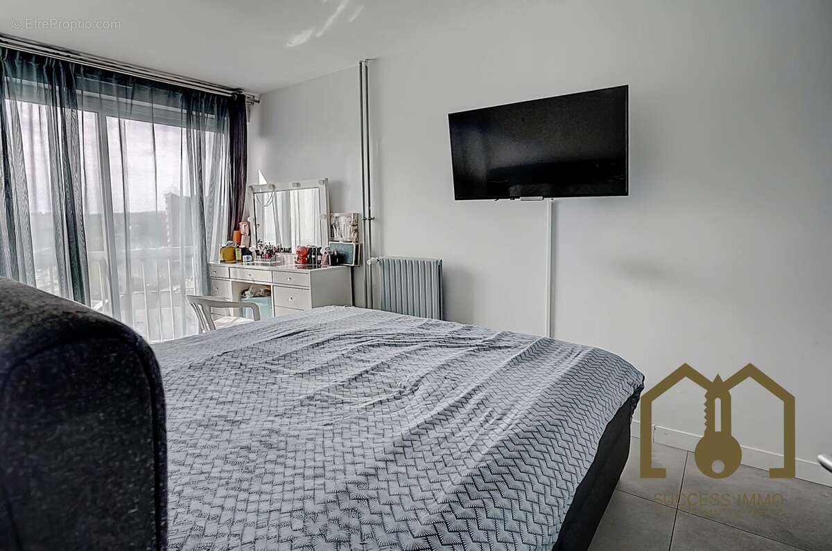 Appartement à VAULX-EN-VELIN