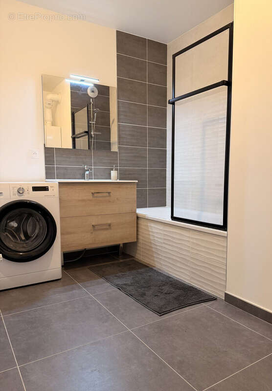 Appartement à CUVAT