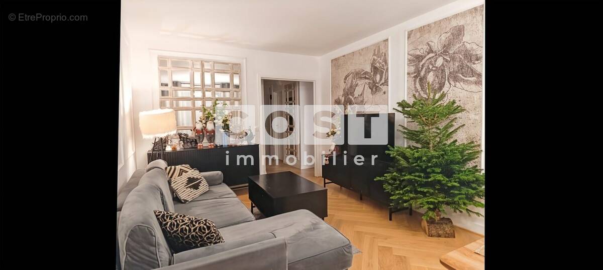 Appartement à COLOMBES