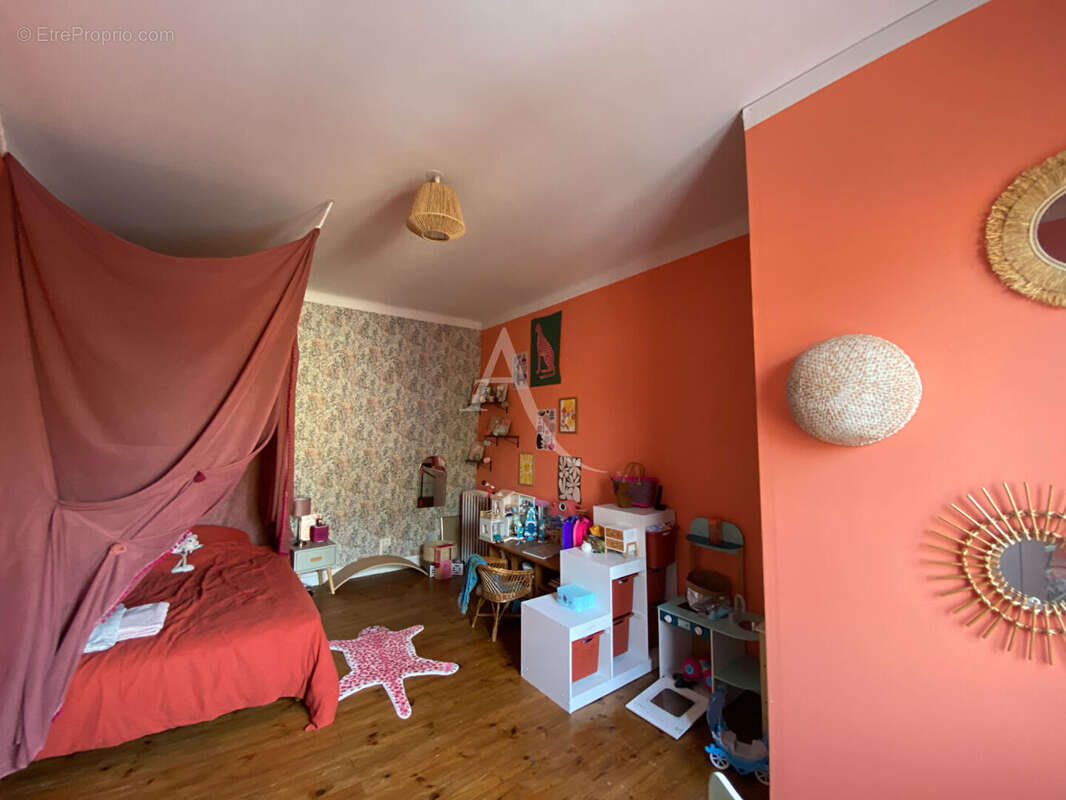 Maison à SAINT-ETIENNE-DE-MER-MORTE