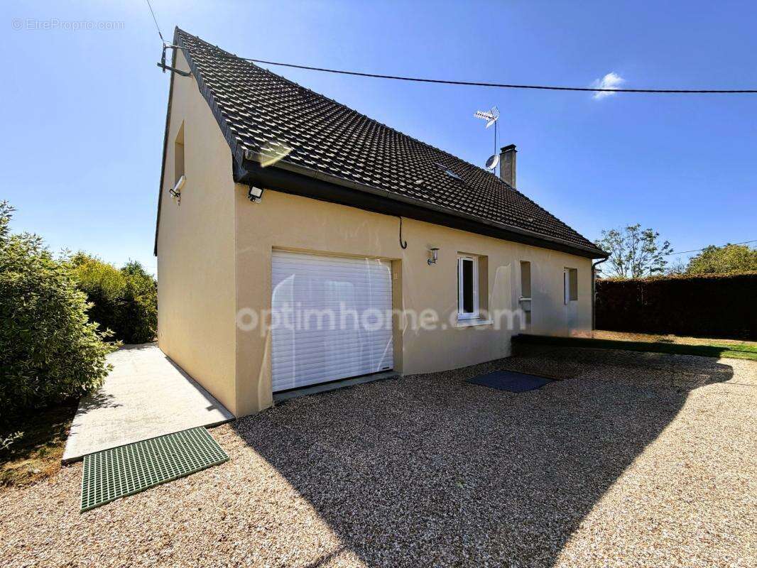 Maison familiale 4 chambres - vie de plain-pied, garage et grand jardin - Saint-Germain-de-Livet (14100) - photo 24