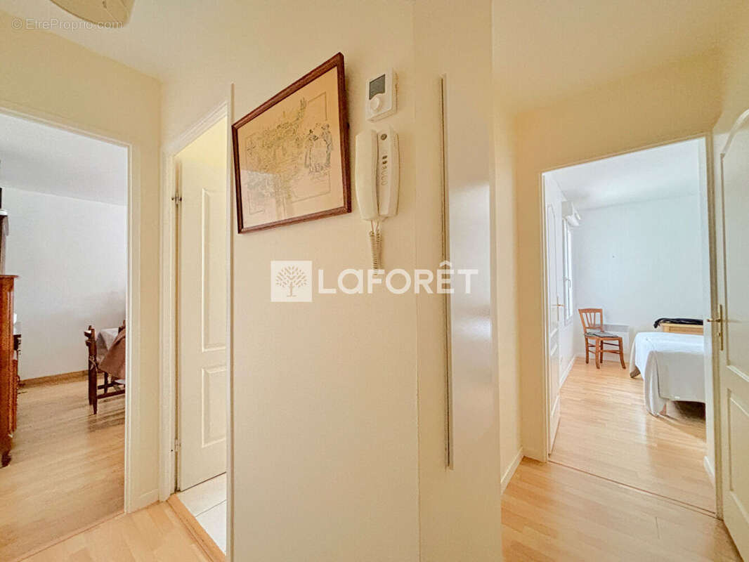 Appartement à MAINVILLIERS