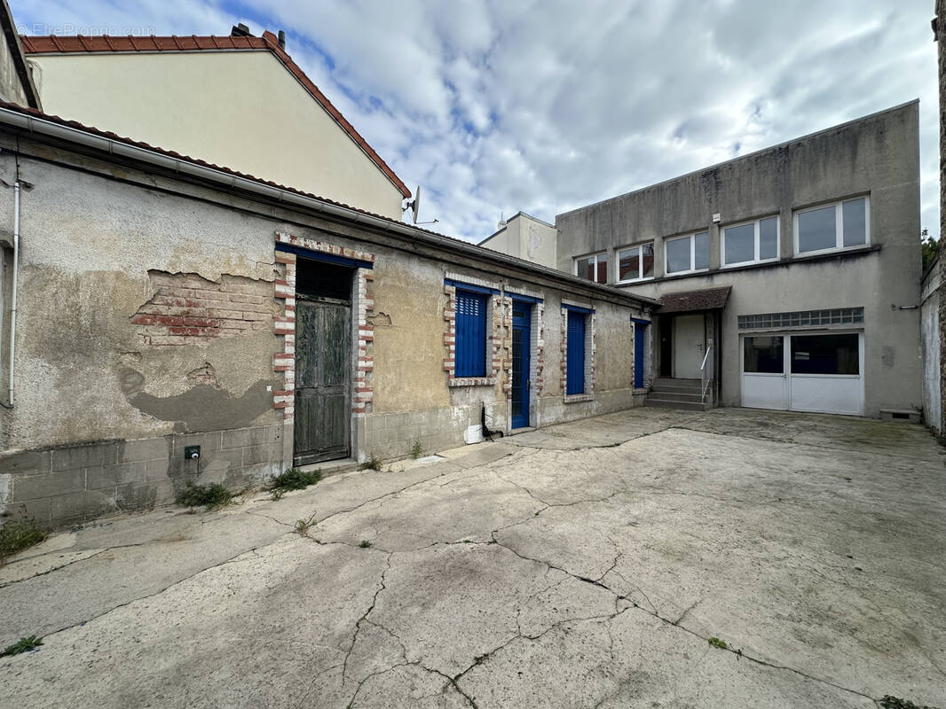 Autre à CHAMPIGNY-SUR-MARNE