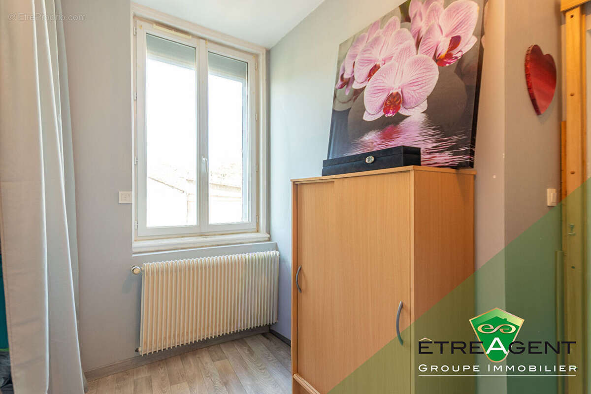 Maison BERNAY - 110 m² - 4 chambres - photo 8