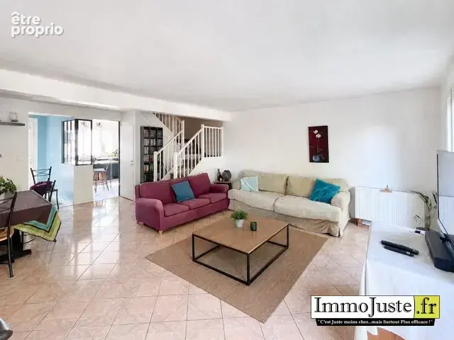 Maison 110 m² à Elancourt  - photo 4