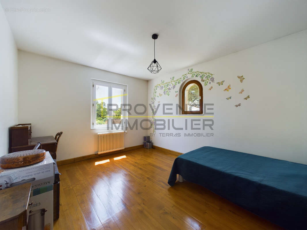 Grande maison avec 7 chambres à vendre à Montélimar - photo 10