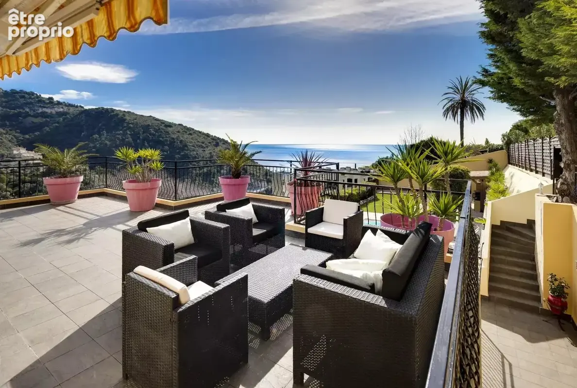 Eze, belle propriété au calme, vue mer. - photo 9