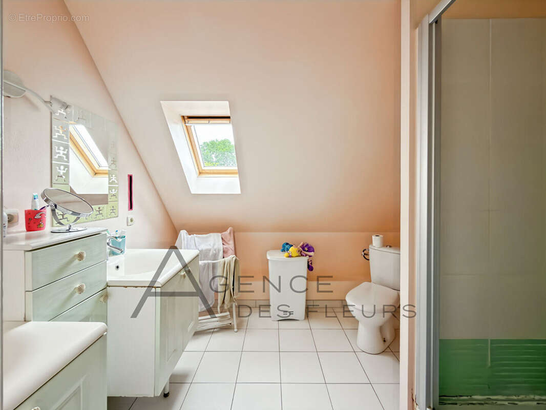 Maison à CLEON