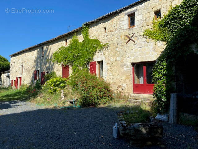 Maison à LOUERRE
